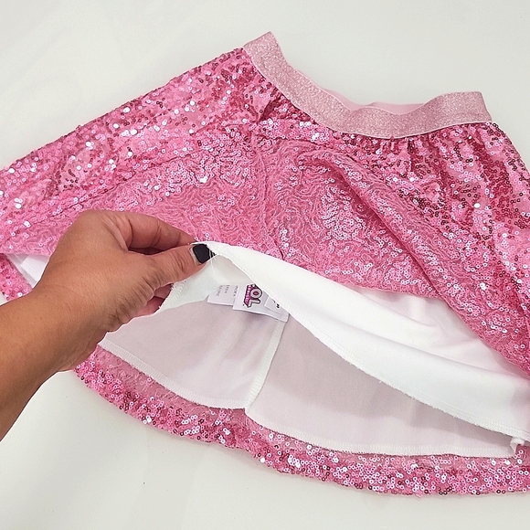 Lol Surprise! Cute pink and black outfit - Picture 9 of 12